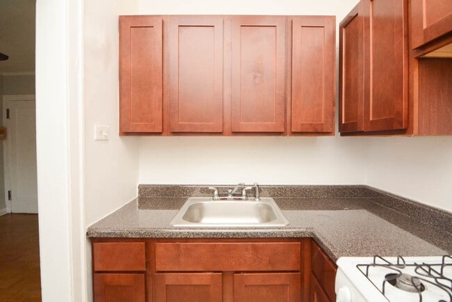 Photo - 653 W Belmont Ave Unit 604