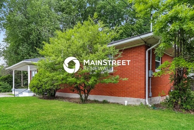 Photo - 3 Bedroom Pet-Friendly Home in Louisville,...