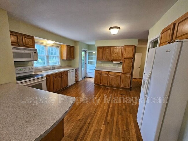 Photo - 1425 Union Cross Rd