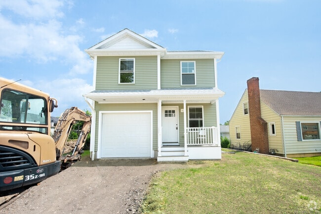 Building Photo - 70 Northfield Dr Rental