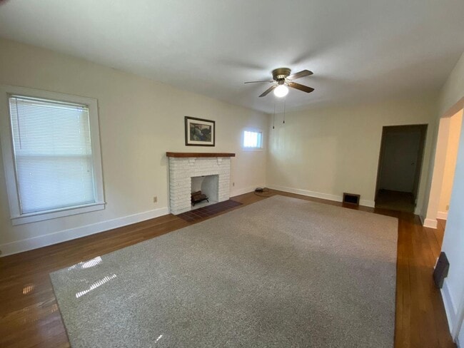 Photo - 1741 Middlehurst Rd Unit 2