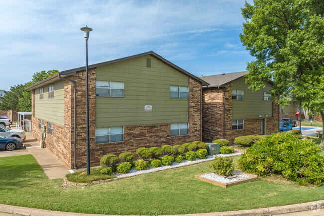 Building Photo - Winds of Oak Forest Rental