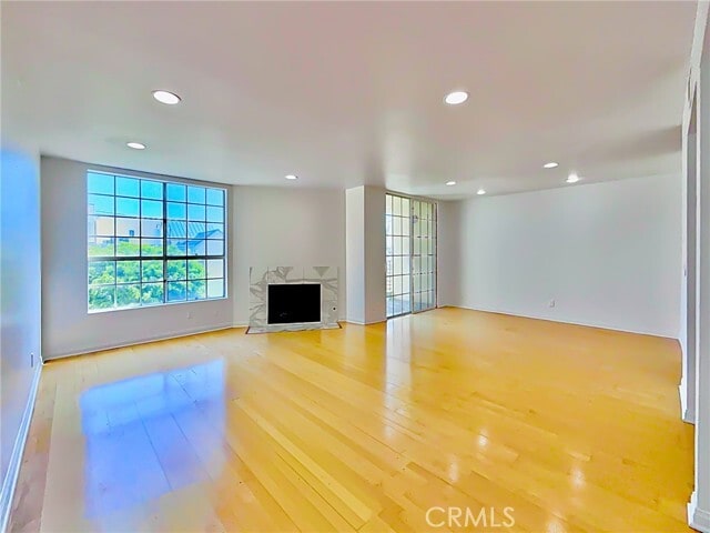 Photo - 1129 Larrabee St Unit 10