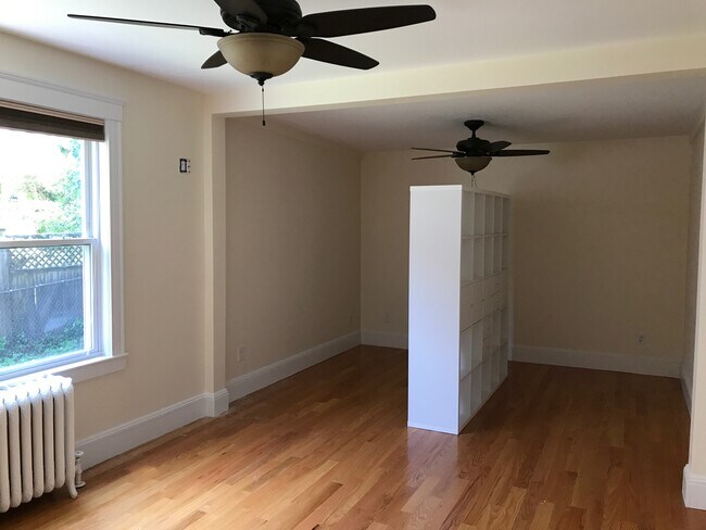 Photo - 510 Belmont St Unidad 2
