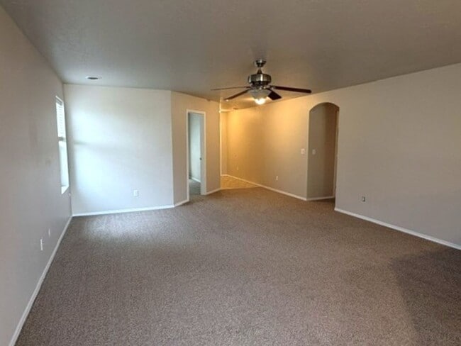 Photo - Beautiful 3 be 2 bath home with office in Meridian just off Locust Grove and Amity