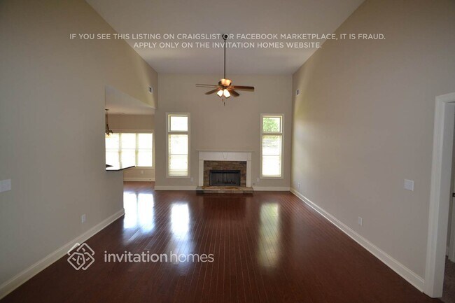 Photo - 427 Sweetwater Bridge Cir