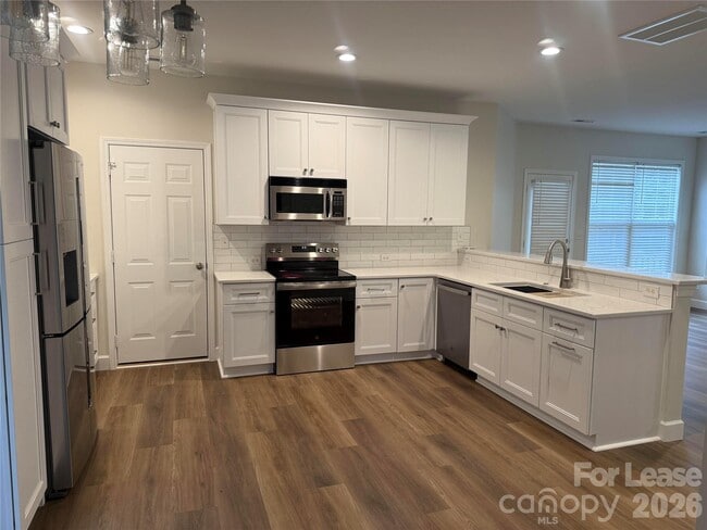 Photo - 9235 Island Overlook Ct