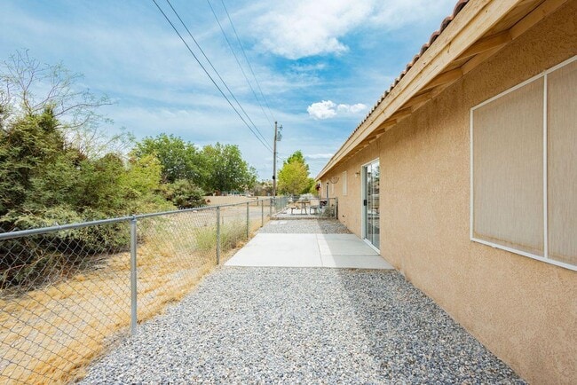 Photo - 1081 Jubilee Ct