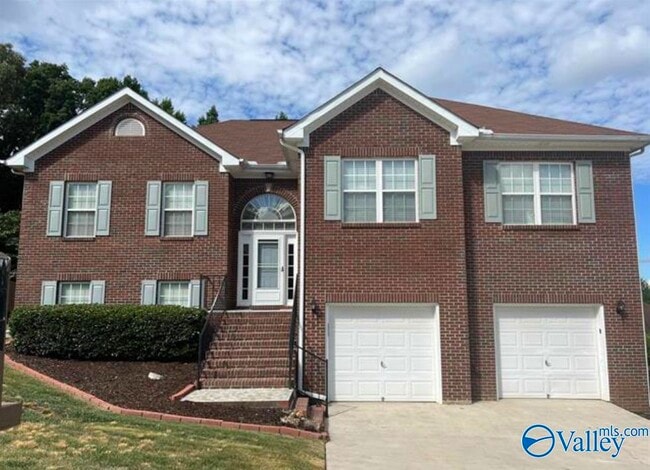 Building Photo - 107 Barrington Ct