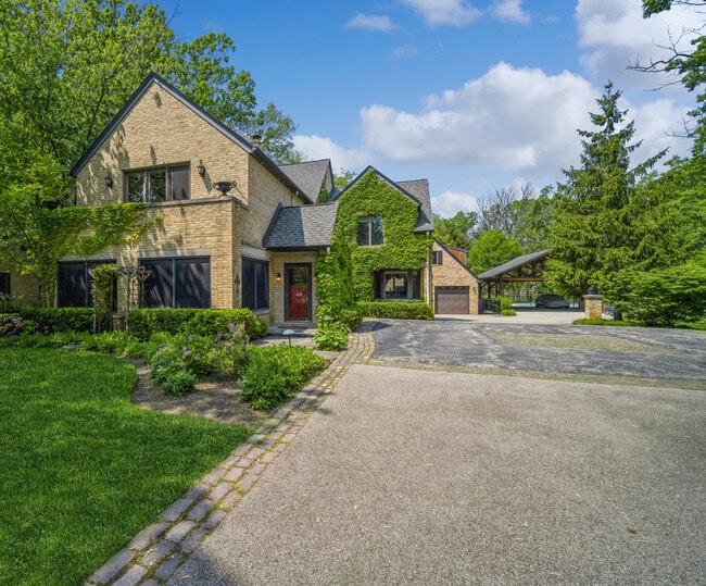 Building Photo - 2870 Duffy Ln