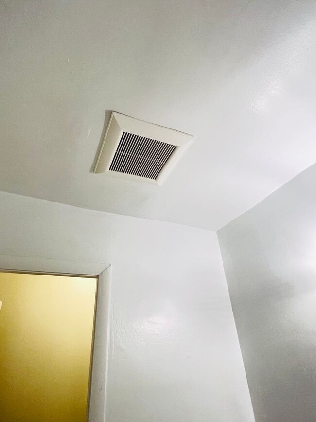 Photo - 8717 Plymouth St Unit 4