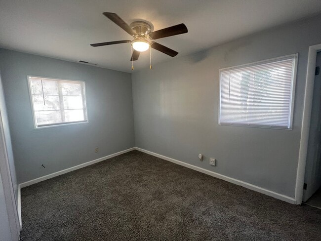 Photo - Pet Friendly 3 Bedroom 2 Bath