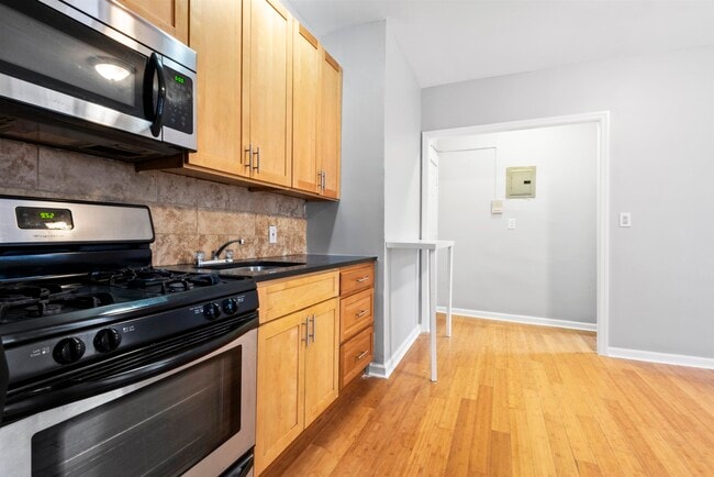 Photo - 118 Corbin Ave Unit 303