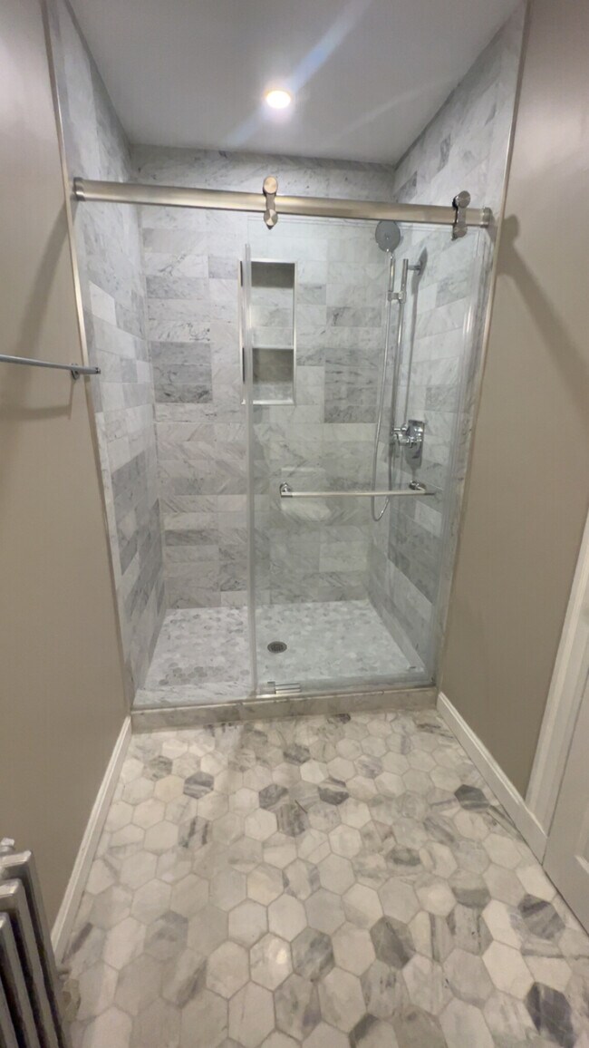 Photo - 82 Phillips St Unit 2