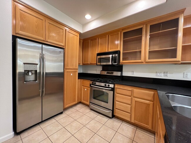 Photo - Beautiful Contemporary 3BR/3BA Tri Level Townhouse in the Berryessa Area