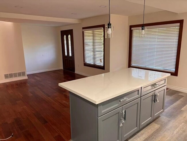 Photo - 848 E Northridge Ave