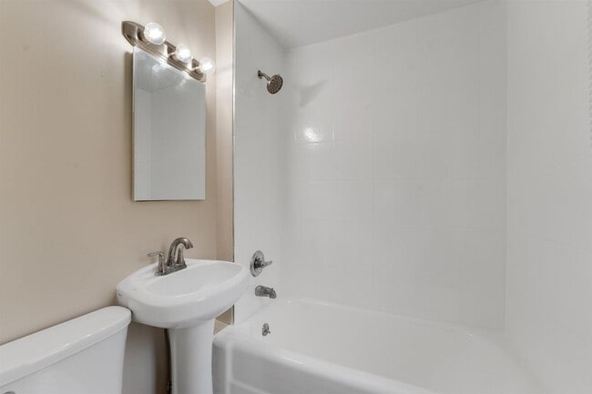 Photo - 24646 Tuscany Ave