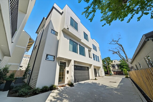 Photo - 5437 Darling St