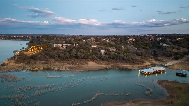 Photo - 1017 Coventry Rd