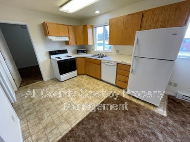 Photo - 509 E Curtis St Unit Apt. 201