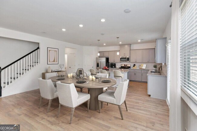 Photo - 2186 Derrick Dr