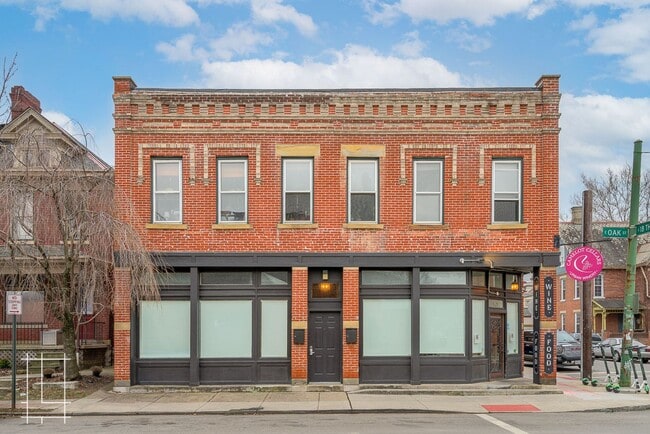 Building Photo - 903-903 Oak St Unit 106.5 S. 18th St.