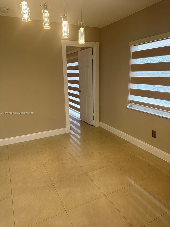 Photo - 10805 SW 165th Terrace