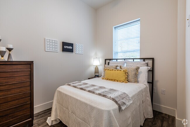2BR, 2BA - Frisco A - Bedroom