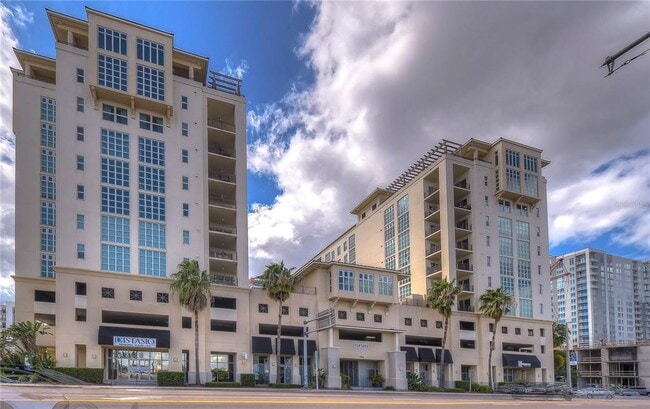 Photo - 1238 E Kennedy Blvd Unit 701