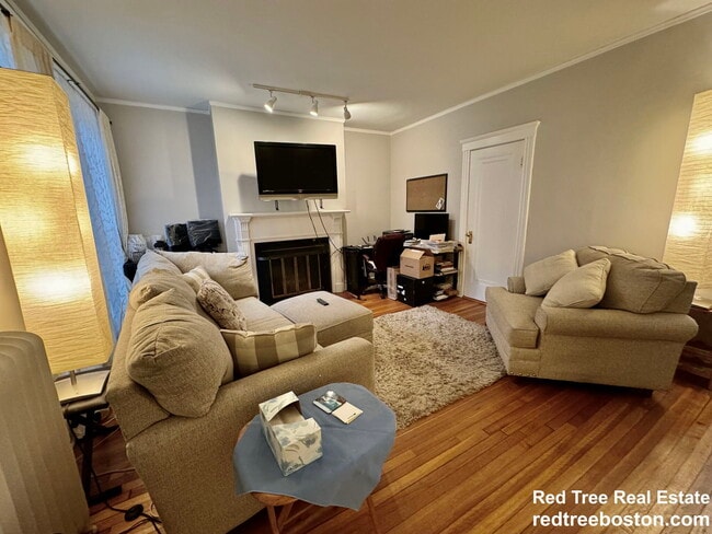 Photo - 1992 Commonwealth Ave Unit U2