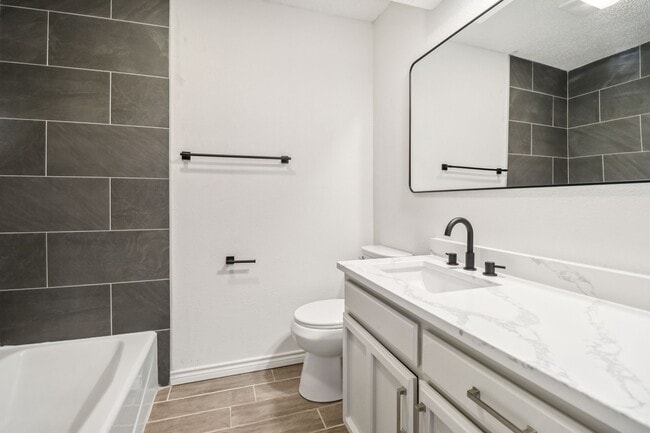 Photo - 5507 Silver Bow Trail