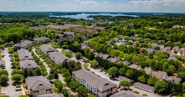 The Verandas at Lake Norman Apartments