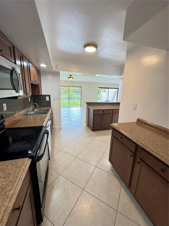 Photo - 3167 Coral Springs Dr