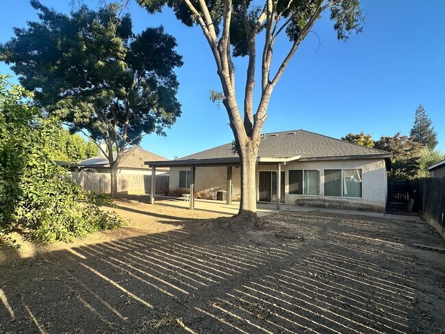 1188 Bradley Ct
