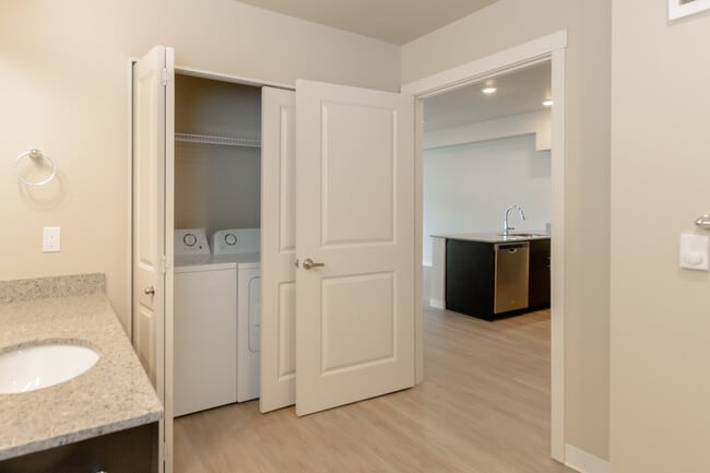 Photo - Lakemont Ridge