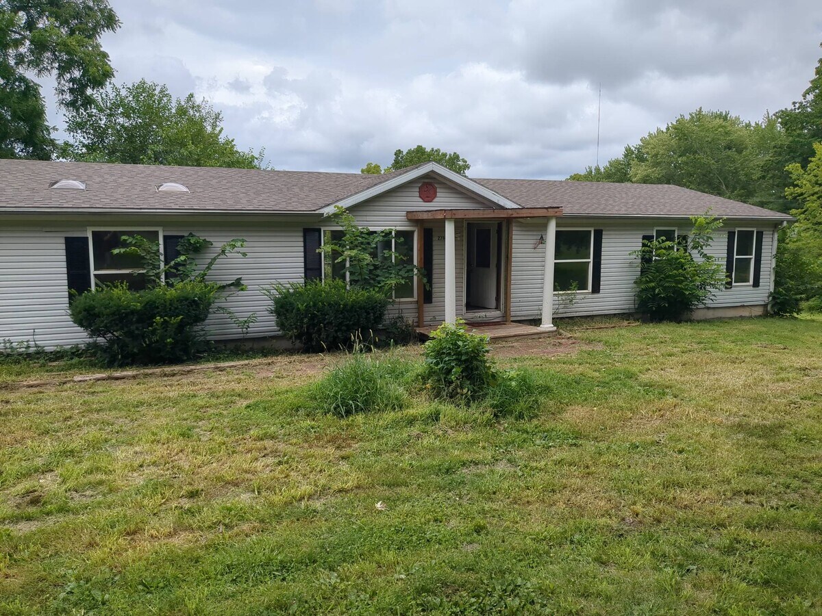 Photo - 2714 S Westport Rd House