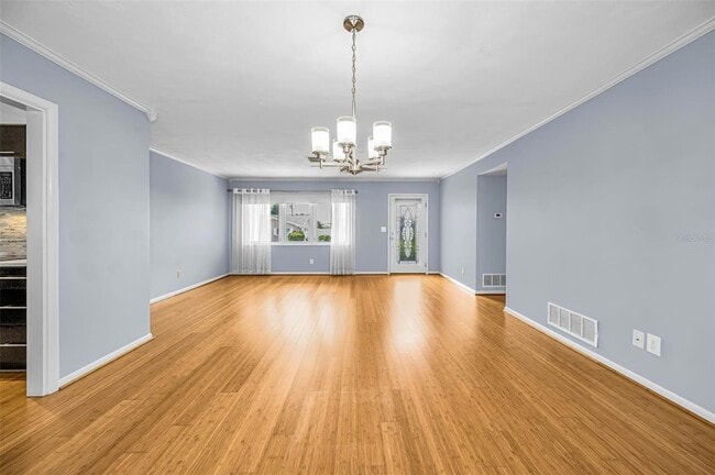Photo - 1387 Hill Dr