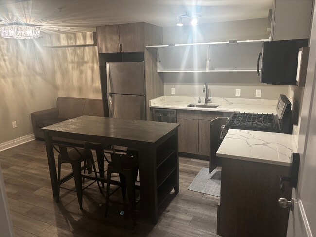 Photo - 3555 16th St NW Unidad 1