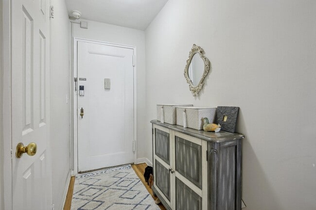 Photo - 8600 JFK Blvd E