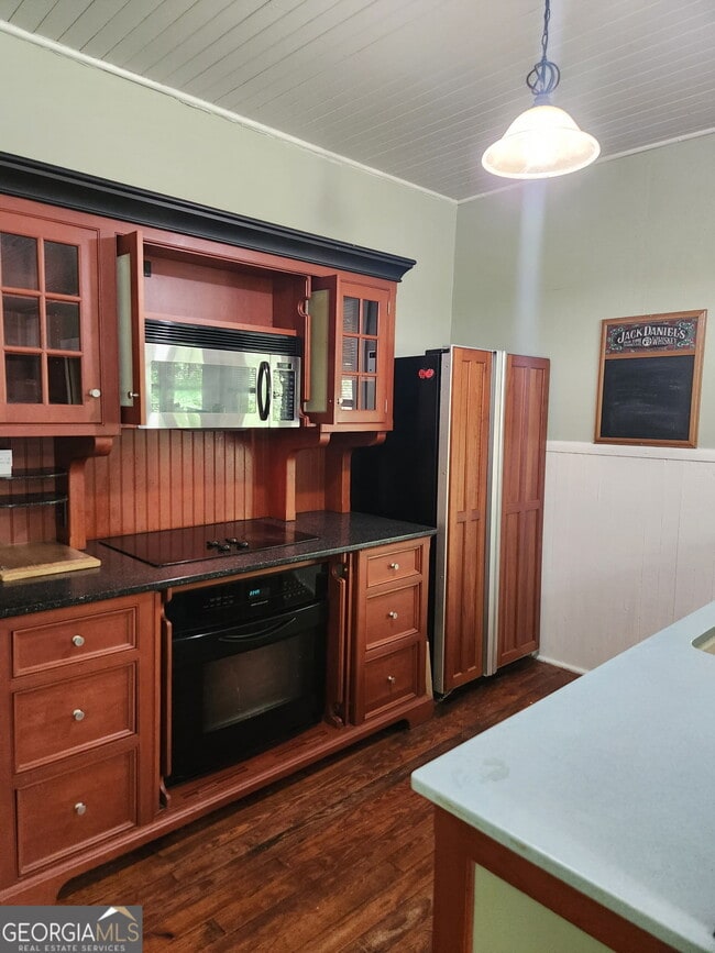 Photo - 1240 Walker Church Rd