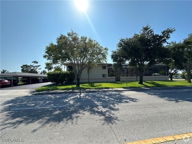 Building Photo - 5255 Coronado Pkwy Unit 6 Rental