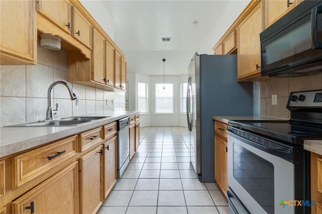 Photo - 4001 Bade Ct
