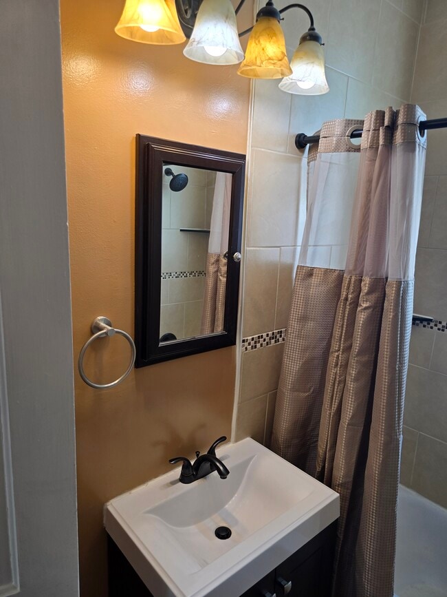 Photo - 2512 Homestead Pl Unit 1
