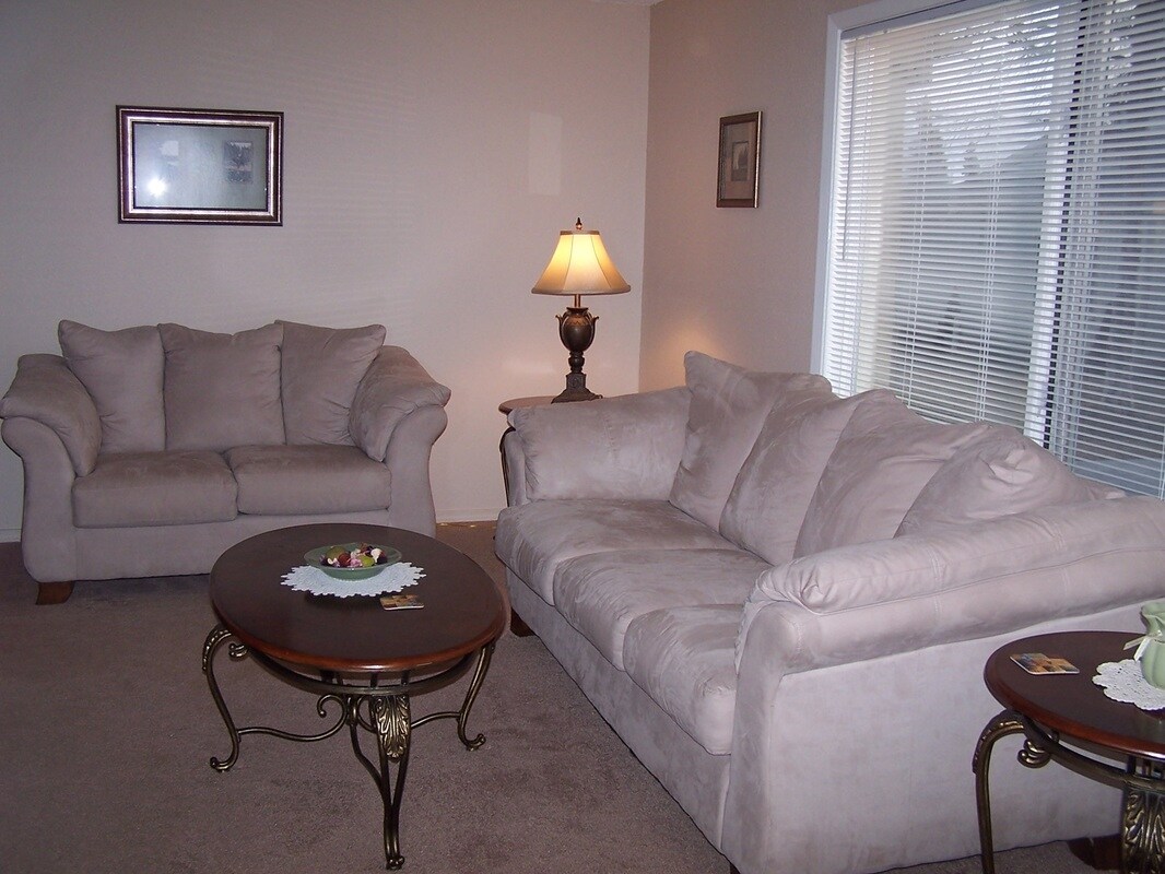 Photo - Courtyard Gardens