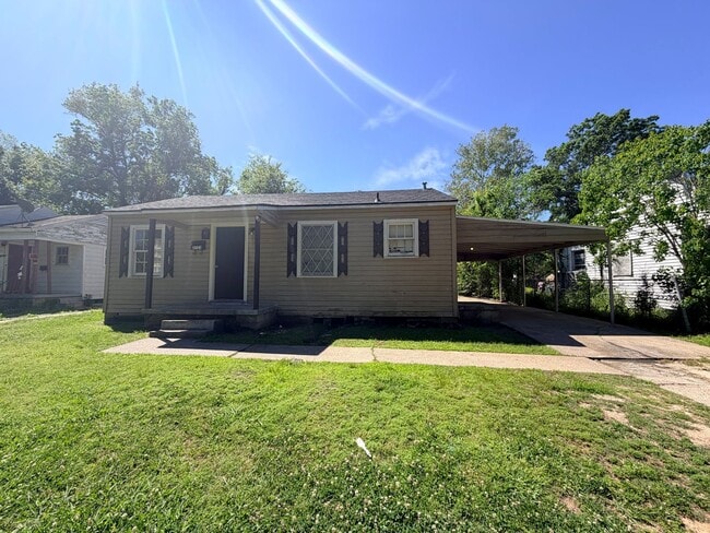Building Photo - 3 Bedroom Sunset Acres Home