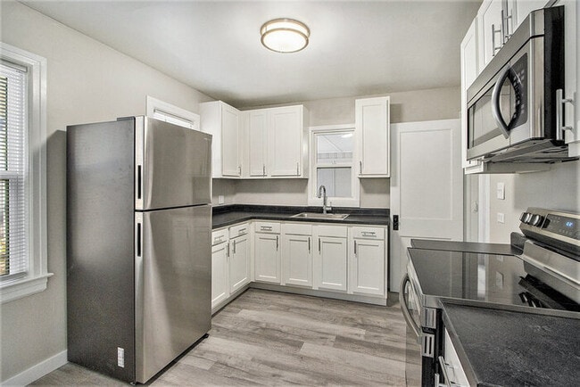 Photo - Newly Remodeled 2bed 1 bath home in Parchment! Ask about our Deposit Free Leasing!!