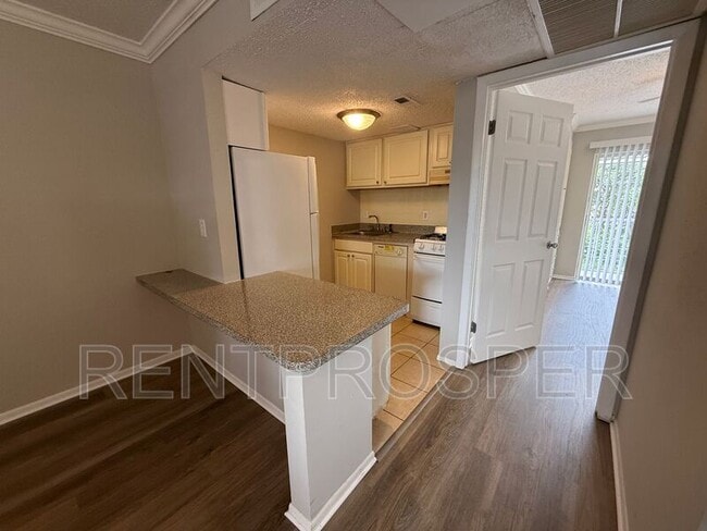 Photo - 121 Oyster Bay Cir Unidad #330