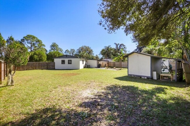 Photo - 3506 Claridge Rd E Casa