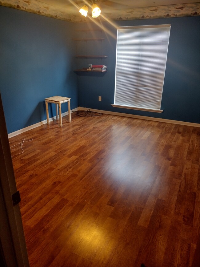 Photo - 657 Kemper Dr