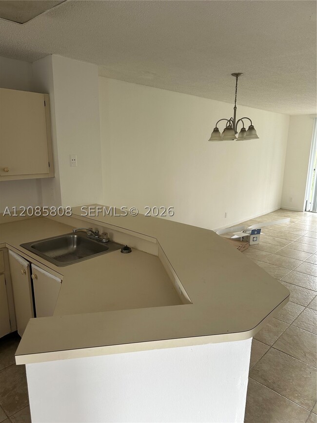 Photo - 8730 N Sherman Cir Unit 308